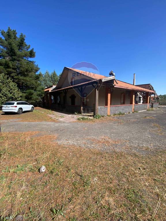 casa indipendente in vendita a Randazzo