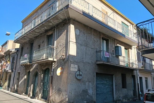 casa indipendente in vendita a Randazzo
