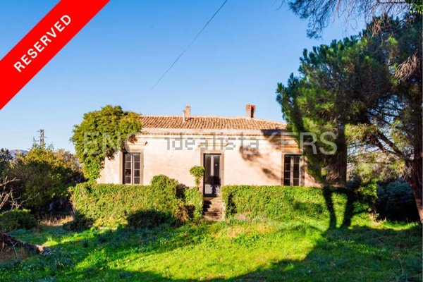 casa indipendente in vendita a Randazzo