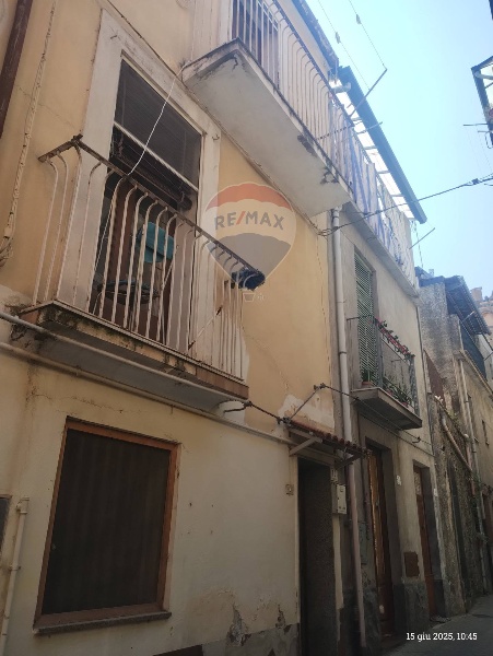 casa indipendente in vendita a Randazzo