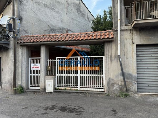 casa indipendente in vendita a Randazzo