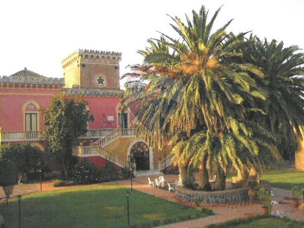 intera palazzina in vendita a Randazzo