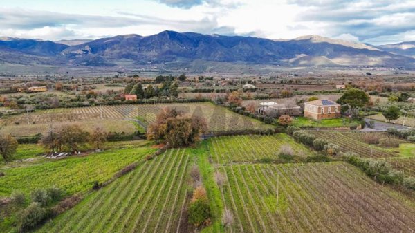 terreno edificabile in vendita a Randazzo