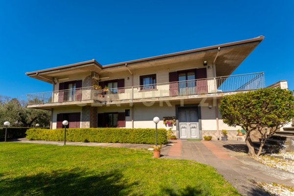 casa indipendente in vendita a Randazzo