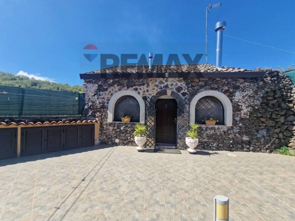casa indipendente in vendita a Randazzo