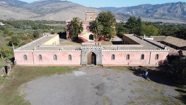 villa in vendita a Randazzo in zona Flascio
