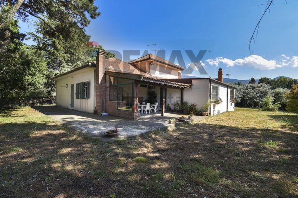 casa indipendente in vendita a Randazzo in zona Flascio