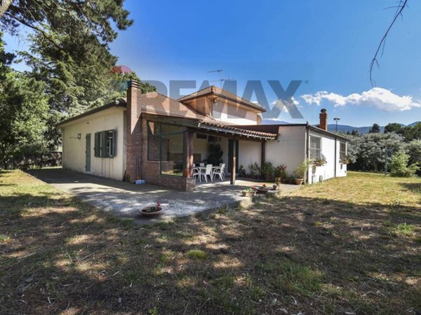 casa indipendente in vendita a Randazzo in zona Flascio