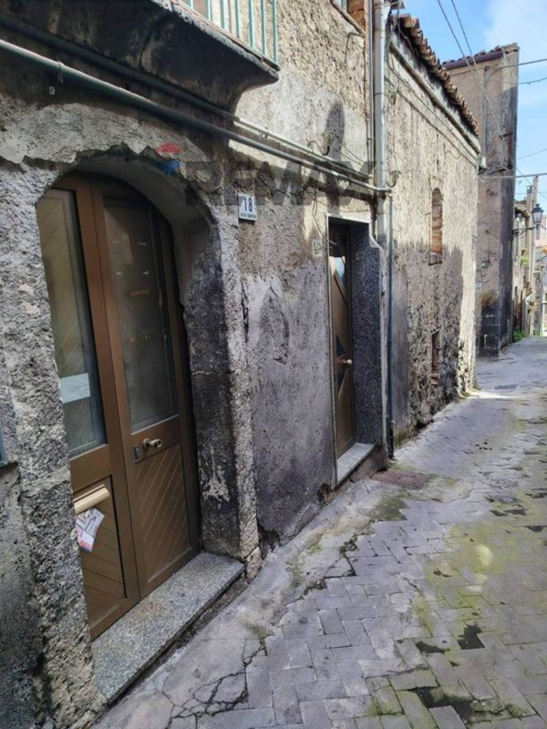 casa indipendente in vendita a Randazzo