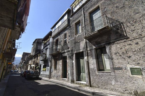 casa indipendente in vendita a Randazzo