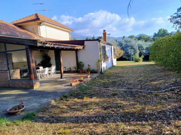 casa indipendente in vendita a Randazzo