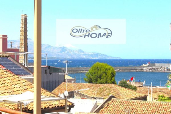casa indipendente in vendita a Riposto