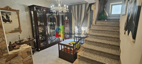 casa indipendente in vendita a Riposto