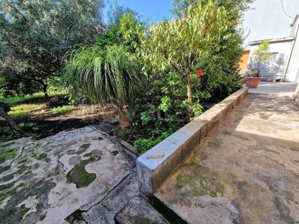casa indipendente in vendita a Riposto
