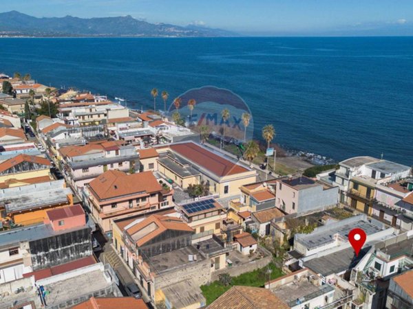 casa indipendente in vendita a Riposto in zona Torre Archirafi