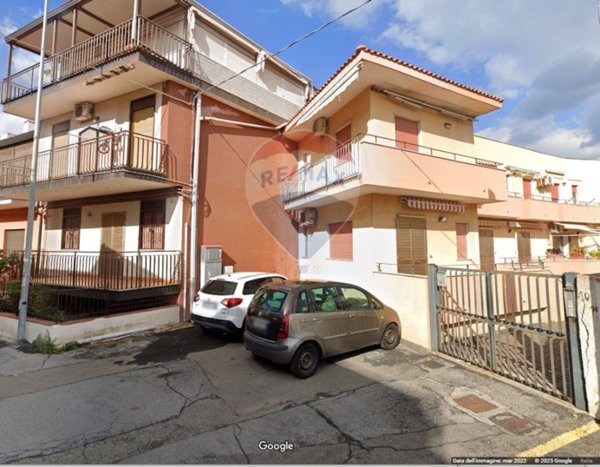 appartamento in vendita a Riposto in zona Torre Archirafi