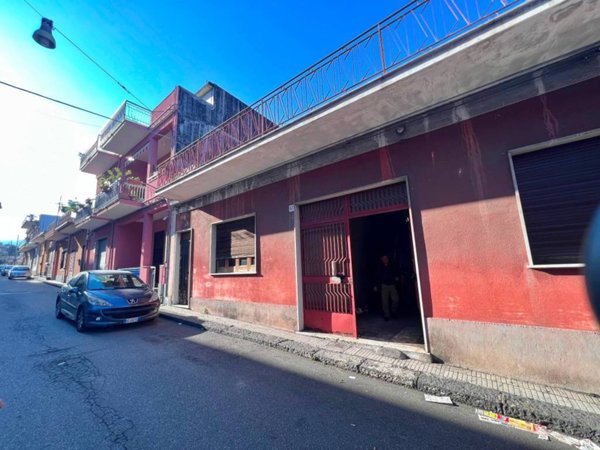casa indipendente in vendita a Riposto