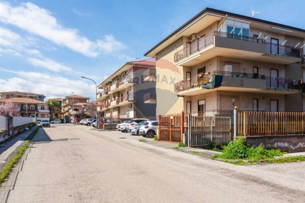 appartamento in vendita a Riposto in zona Torre Archirafi
