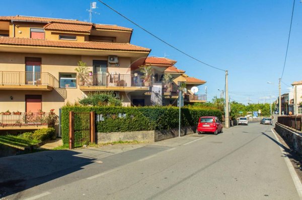 appartamento in vendita a Riposto in zona Carruba