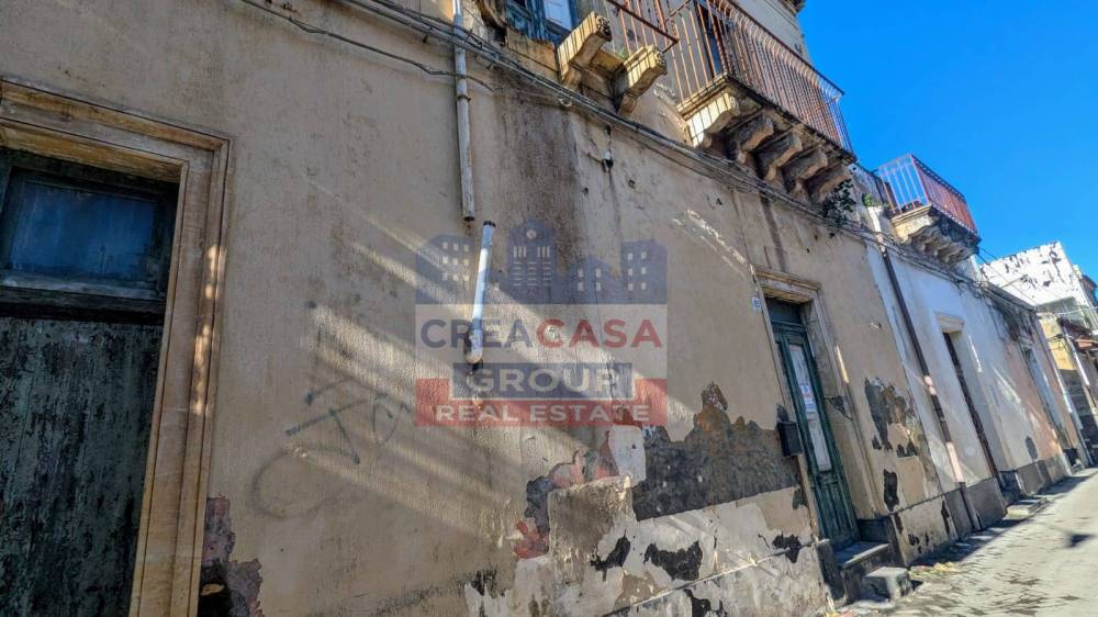 casa indipendente in vendita a Riposto