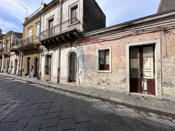 casa indipendente in vendita a Riposto