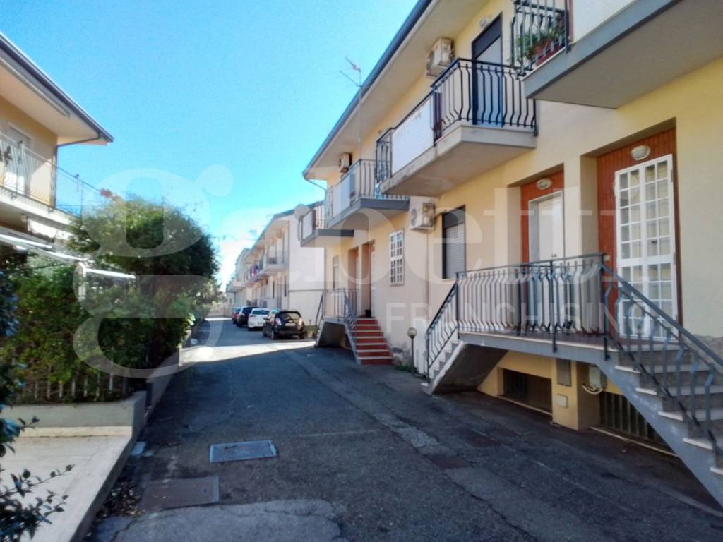 casa indipendente in vendita a Riposto in zona Torre Archirafi