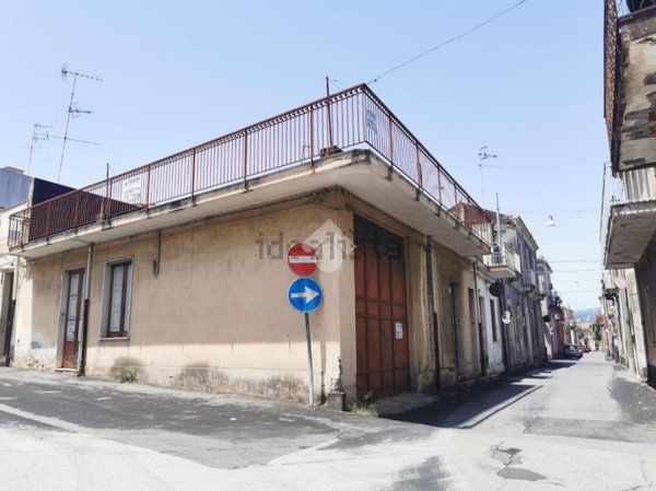 quadrivano in vendita a Riposto