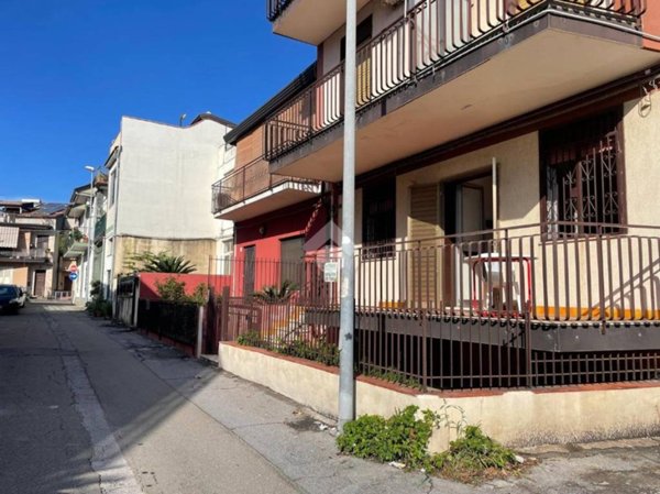 appartamento in vendita a Riposto in zona Torre Archirafi