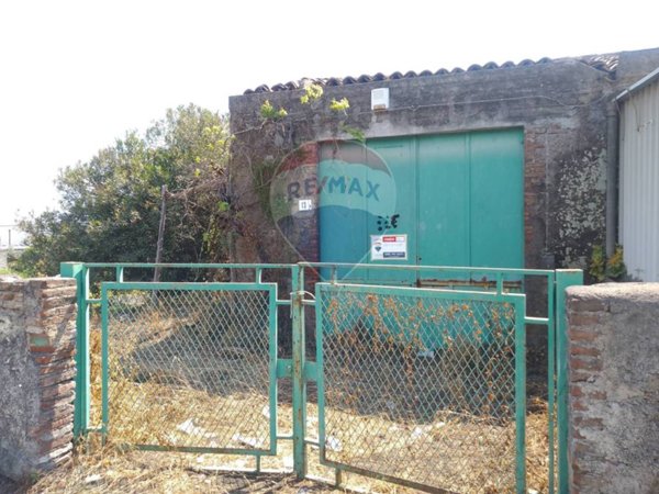casa indipendente in vendita a Riposto in zona Carruba
