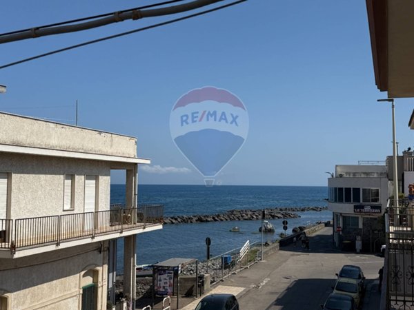 casa indipendente in vendita a Riposto in zona Torre Archirafi