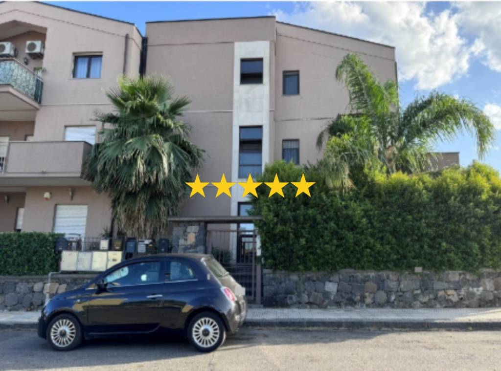 appartamento in vendita a Riposto in zona Carruba