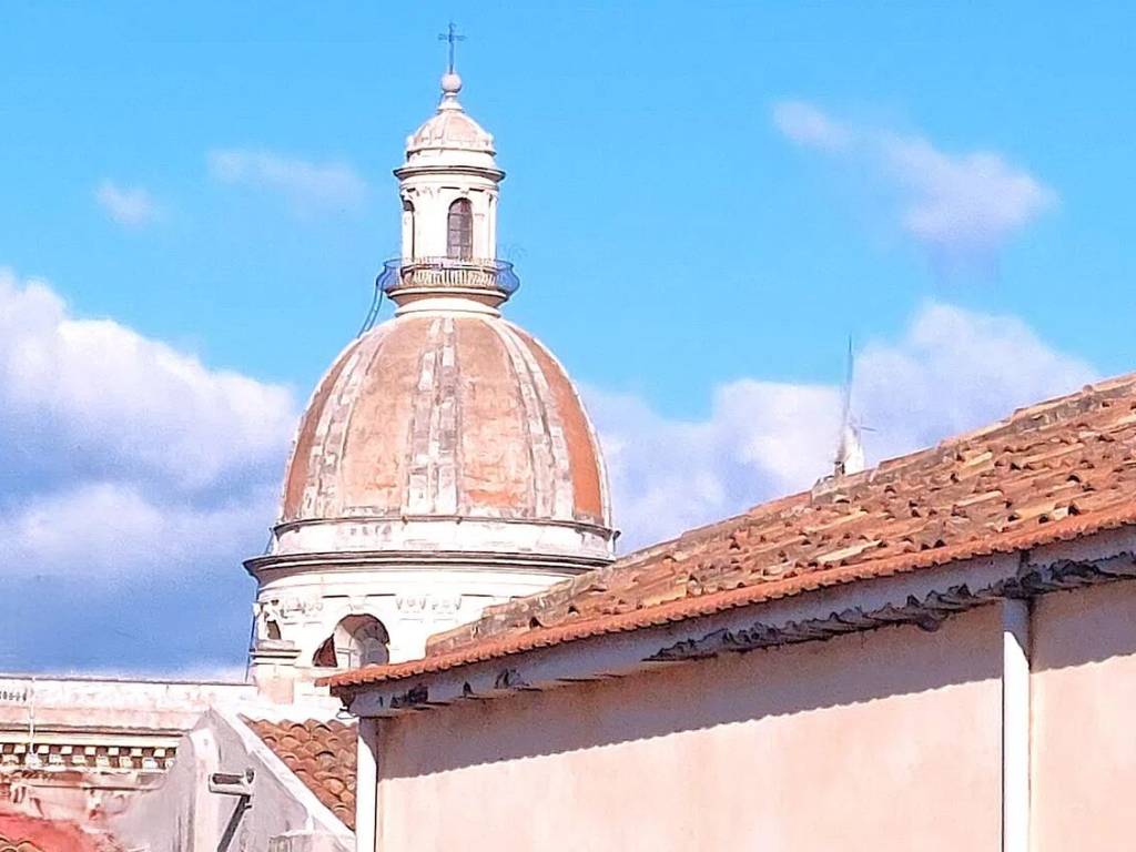 casa indipendente in vendita a Riposto