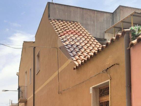 casa indipendente in vendita a Riposto