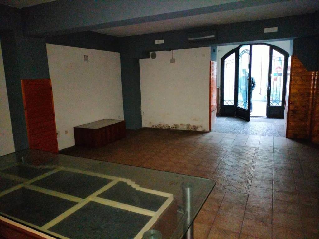 negozio in vendita a Riposto