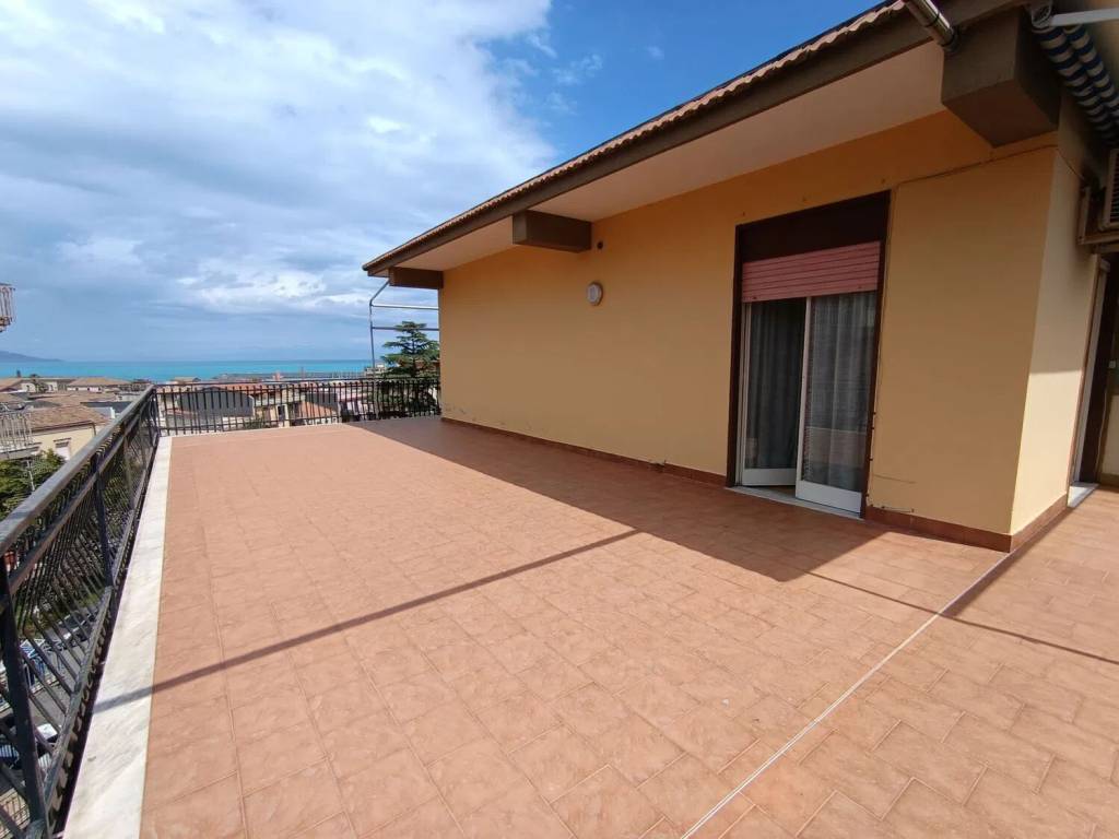 appartamento in vendita a Riposto