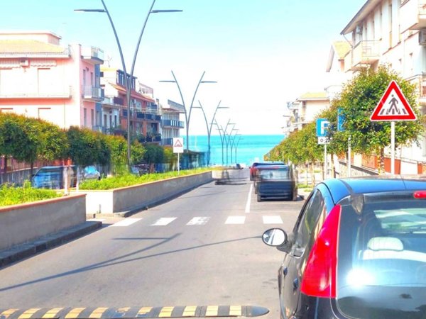 intera palazzina in vendita a Riposto