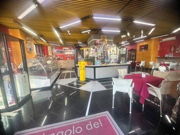 negozio in vendita a Riposto