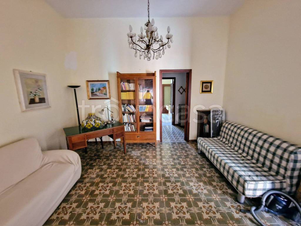 casa indipendente in vendita a Riposto