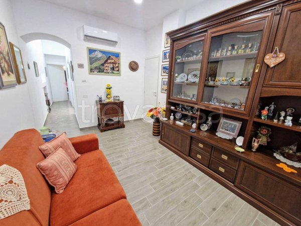casa indipendente in vendita a Riposto