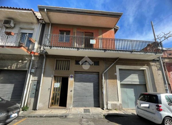 casa indipendente in vendita a Riposto