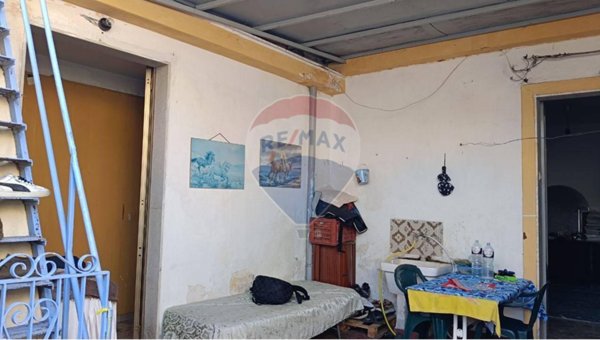 casa indipendente in vendita a Riposto