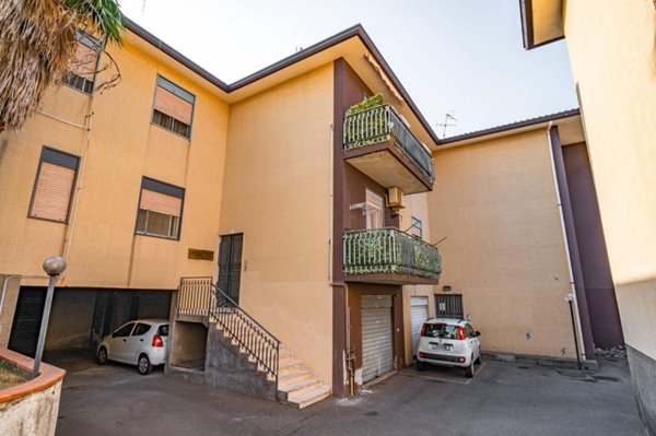 appartamento in vendita a Riposto in zona Archi