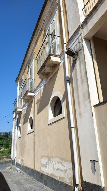 casa indipendente in vendita a Riposto