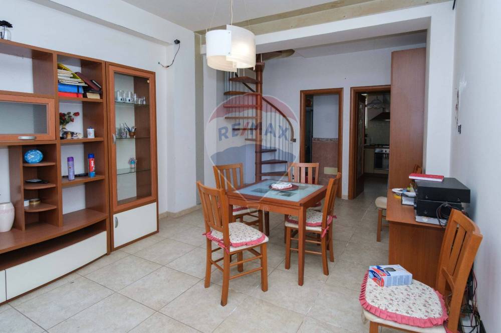 casa indipendente in vendita a Riposto