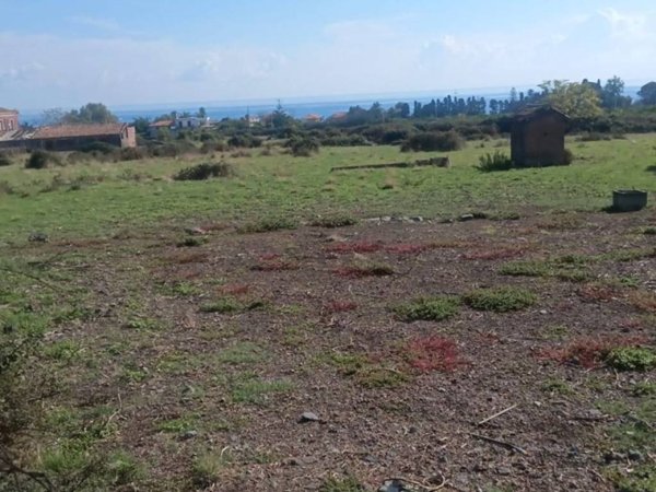 terreno agricolo in vendita a Riposto in zona Torre Archirafi