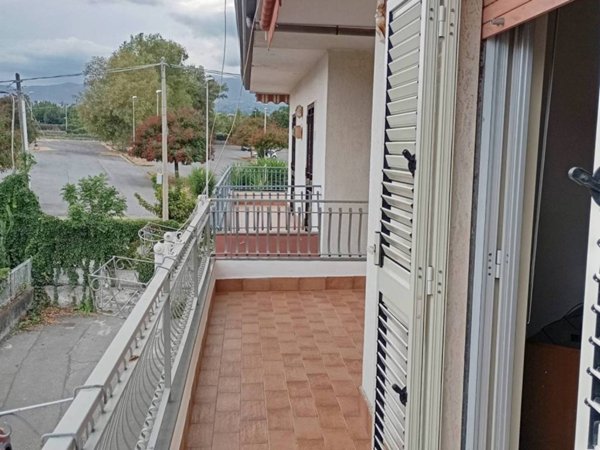 appartamento in vendita a Riposto in zona Torre Archirafi