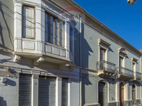 casa indipendente in vendita a Riposto