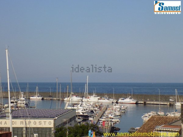 casa indipendente in vendita a Riposto