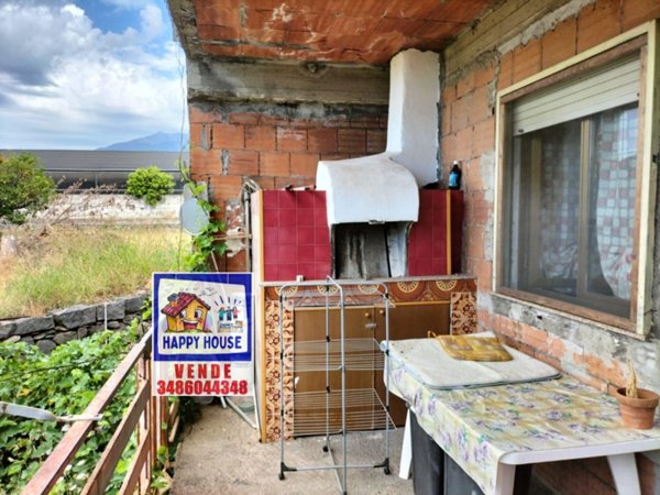 casa indipendente in vendita a Riposto