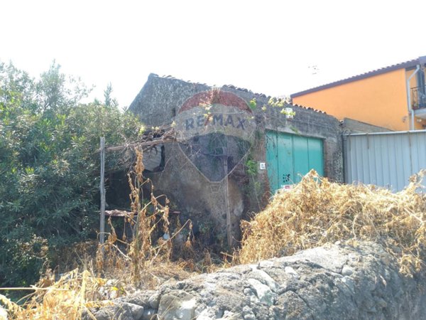 casale in vendita a Riposto in zona Carruba